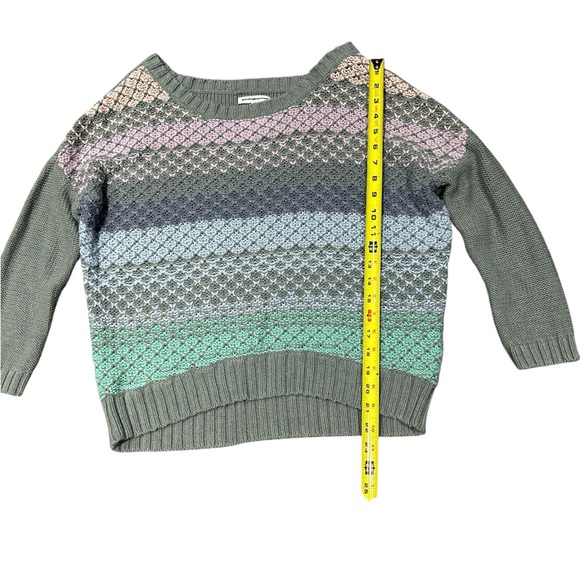 American eagle outfitters sweater size Large - Picture 5 of 8